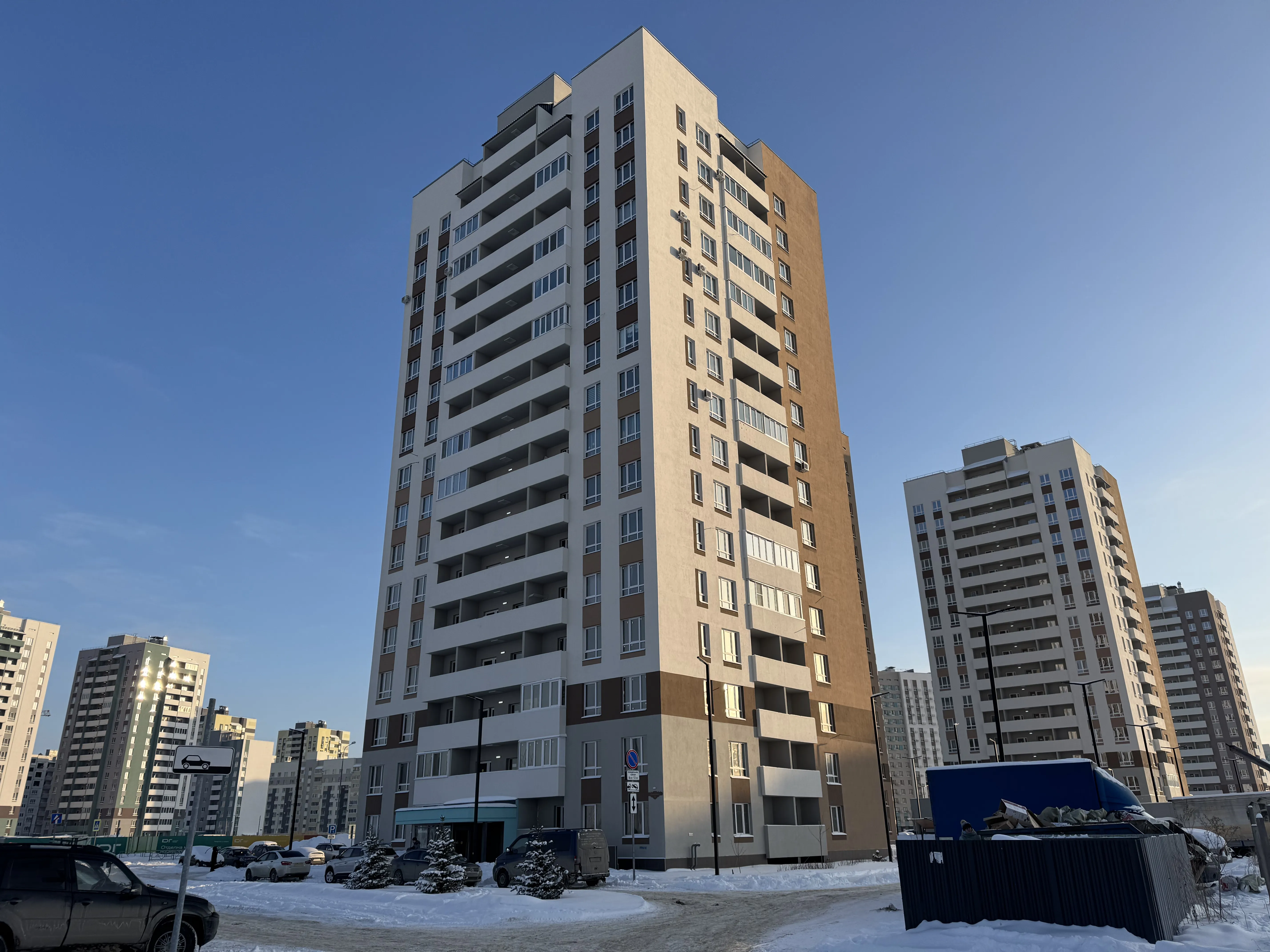 Фасадные работы под ключ: ул. Головкина, 4 — второй ракурс (фото 2)